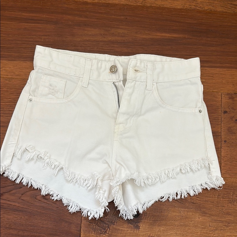 White Frayed Hem Women's Shorts